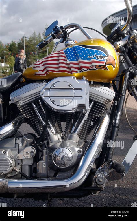 Stars and stripes harley - Milwaukee-Eight ® 114 powertrain,the most displacement and power offered in the Softail chassis,delivers the performance implied by race-inspired styling. Air intake is a fresh interpretation of the Heavy Breather with exposed,forward-facing filter element.Designed to enhance the airflow into the engine. 2-1-2 exhaust is tuned to emit a ...